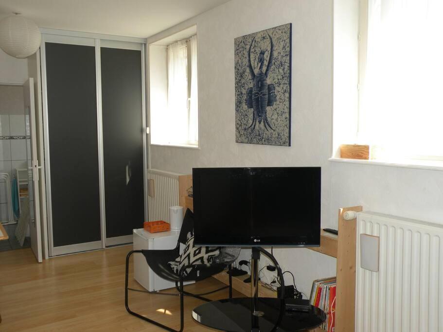 Charmant Studio A Belfort Quartier Vosges Apartment Exterior foto