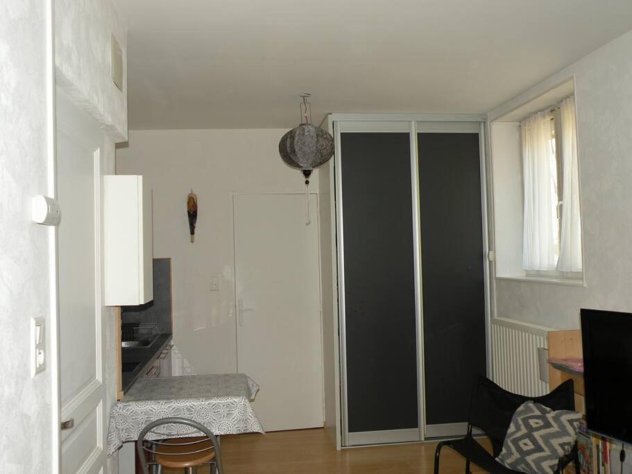 Charmant Studio A Belfort Quartier Vosges Apartment Exterior foto